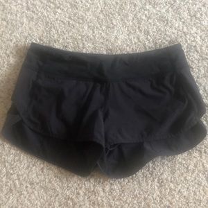 LuluLemon Size 8 Running Short